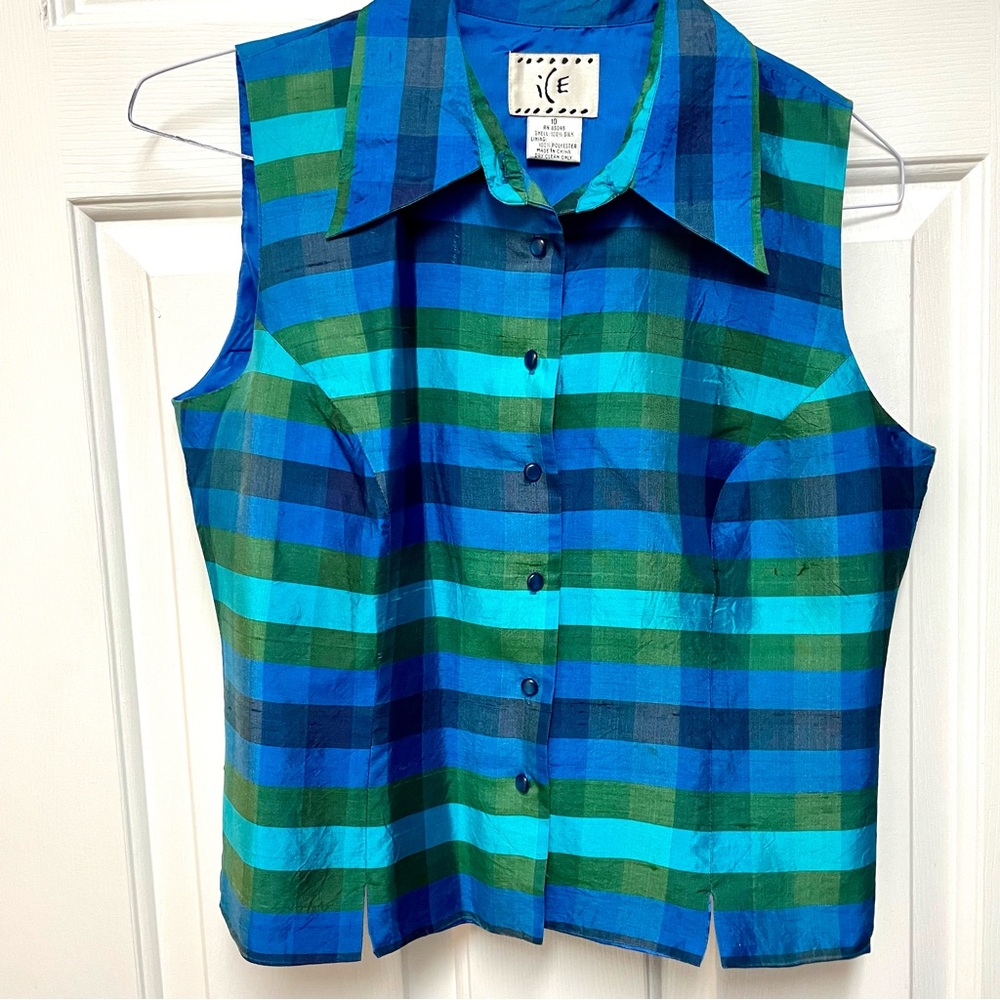 Vintage silk sleeveless vest/top in vibrant peacock colors